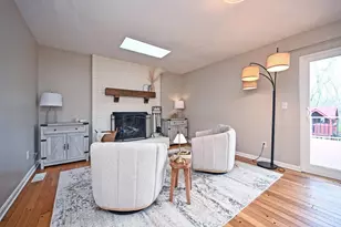 8078 Capitol Dr, Anderson Township, OH 45244 - Photo 17