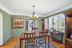 2753 Werkastle Ln, Cincinnati, OH 45211 - Photo 9