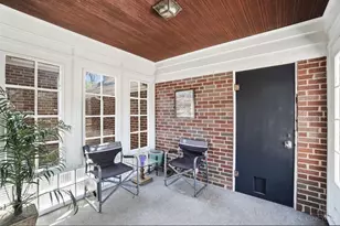 2753 Werkastle Ln, Cincinnati, OH 45211 - Photo 39