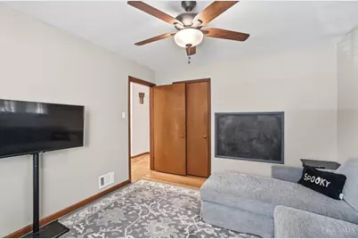 2753 Werkastle Lane, Cincinnati, OH 45211 - Photo 23