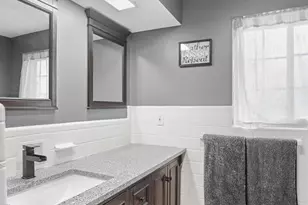 2753 Werkastle Ln, Cincinnati, OH 45211 - Photo 17