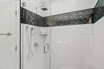 899 Riverview Place, Cincinnati, OH 45202 - Photo 21