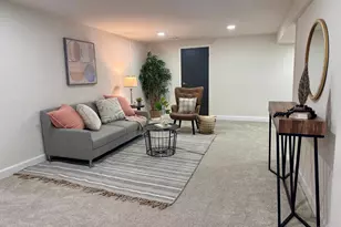 3762 N Broadlawn Cir, Cincinnati, OH 45236 - Photo 23