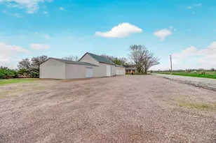 8700 Quaker Trace Rd, Gratis Twp, OH 45311 - Photo 29