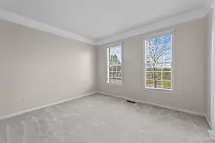 3242 Baffin Dr, Fairfield Township, OH 45011 - Photo 9