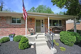 1495 Blueorchard Dr, Anderson Township, OH 45230 - Photo 5