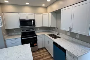 221 Chamberlin Dr, Hamilton, OH 45013 - Photo 7
