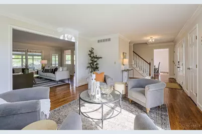 10564 Stablehand Drive, Symmes Township, OH 45242 - Photo 7