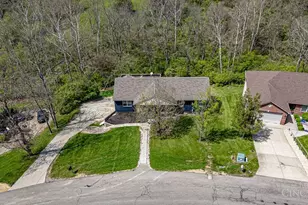 1648 Brookridge Cir Dr, Miller Township, IN 47025 - Photo 39