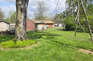 7392 Fairground Rd, Blanchester, OH 45107 - Photo 11