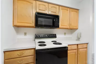 720 Castlegate Lane #203, Springfield Township, OH 45231 - Photo 19