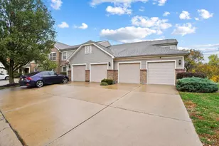 720 Castlegate Ln, Springfield Township, OH 45231 - Photo 45