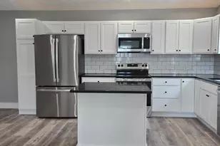 505 E Main St, Blanchester, OH 45107 - Photo 9