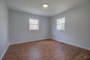 7926 Normandy Ln, Centerville, OH 45459 - Photo 37