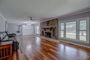 7926 Normandy Ln, Centerville, OH 45459 - Photo 15