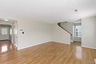 547 Woodbine Ct, Hamilton Township, OH 45039 - Photo 15