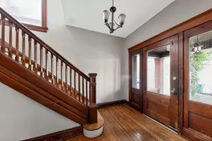 2525 Homestead Pl, Cincinnati, OH 45211 - Photo 5