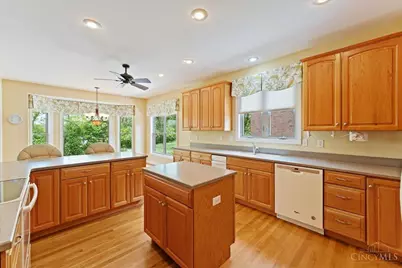 4370 St Cloud Way, Miami Township, OH 45002 - Photo 13