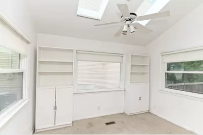 3621 Woodbridge Place, Cincinnati, OH 45226 - Photo 11