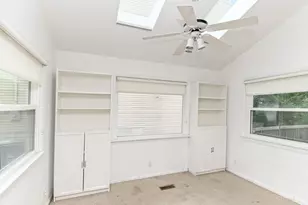 3621 Woodbridge Pl, Cincinnati, OH 45226 - Photo 11