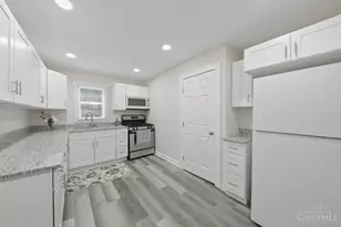 1808 Fernwood St, Middletown, OH 45044 - Photo 9