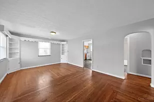 6924 Clovernook Ave, Cincinnati, OH 45231 - Photo 7