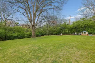 581 Fairhaven Dr, Hamilton, OH 45013 - Photo 29