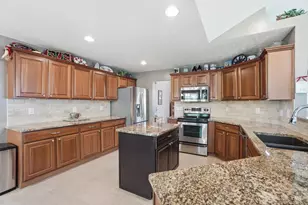 1186 E Glen Echo Ln, Miami Township, OH 45140 - Photo 15