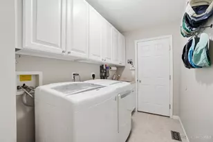 1186 E Glen Echo Ln, Miami Township, OH 45140 - Photo 31