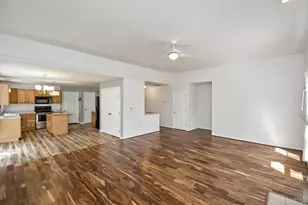 6062 Weber Oaks Dr, Miami Township, OH 45140 - Photo 11