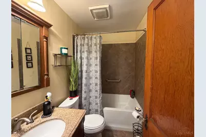 5012 Kemper Avenue, Cincinnati, OH 45217 - Photo 13