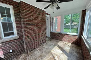 4166 Janward Dr, Cincinnati, OH 45211 - Photo 9