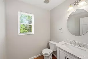 2073 Miles Woods Dr, Springfield Township, OH 45231 - Photo 19
