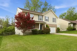 2073 Miles Woods Dr, Springfield Township, OH 45231 - Photo 3