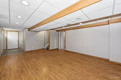 2073 Miles Woods Drive, Springfield Township, OH 45231 - Photo 45