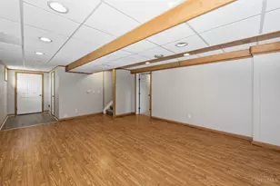 2073 Miles Woods Dr, Springfield Township, OH 45231 - Photo 45