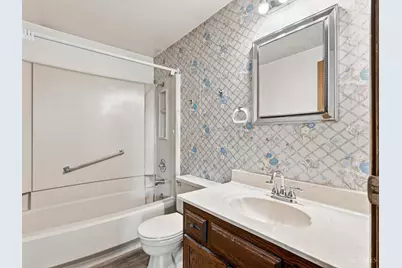 47 Lawnview Drive, Wilmington, OH 45177 - Photo 9