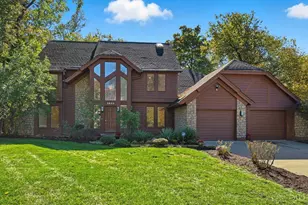 3843 Blackwood Ct, Blue Ash, OH 45236 - Photo 1