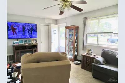 977 Seminole Trail, Milford, OH 45150 - Photo 3