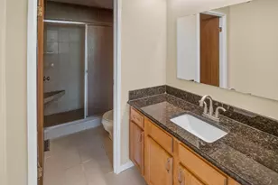 5265 Eaglesnest Dr, Cincinnati, OH 45248 - Photo 27