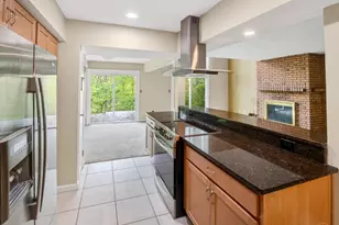 5265 Eaglesnest Dr, Cincinnati, OH 45248 - Photo 17