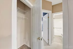 8038 Pinnacle Point Dr, West Chester, OH 45069 - Photo 31