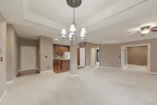 8038 Pinnacle Point Dr, West Chester, OH 45069 - Photo 5