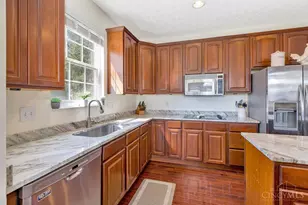 8060 Vegas Cir, West Chester, OH 45069 - Photo 13