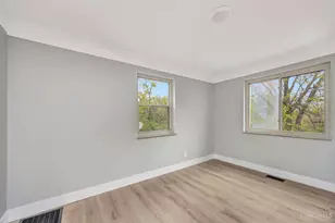 5306 Fox Rd, Cincinnati, OH 45239 - Photo 13
