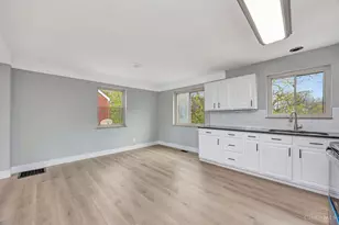 5306 Fox Rd, Cincinnati, OH 45239 - Photo 11