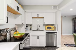 1110 Springfield, Wyoming, OH 45215 - Photo 21