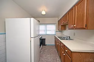 620 Maple Dr, Reading, OH 45215 - Photo 9