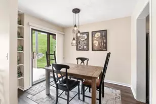 8318 Whisper Way, West Chester, OH 45069 - Photo 19