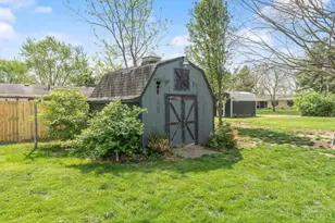626 W Crescent Dr, Carlisle, OH 45005 - Photo 39